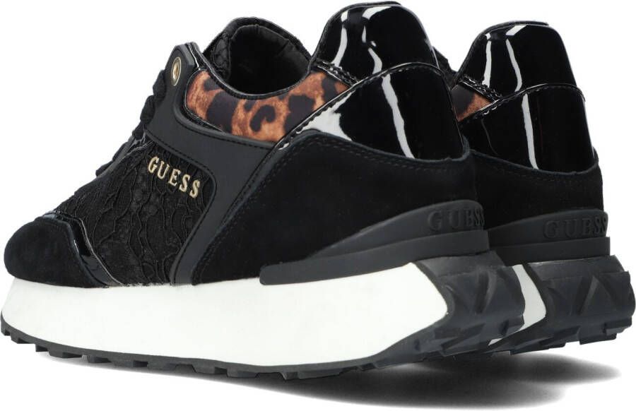 Guess Zwarte Lage Sneakers Luchia