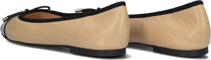 INUOVO Beige Ballerina's A94001