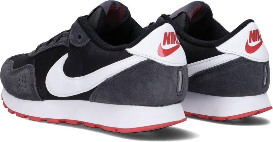 Nike Zwarte Lage Sneakers Md Valiant (gs)