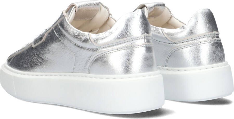 Nubikk Zilveren Lage Sneakers Vince Tora