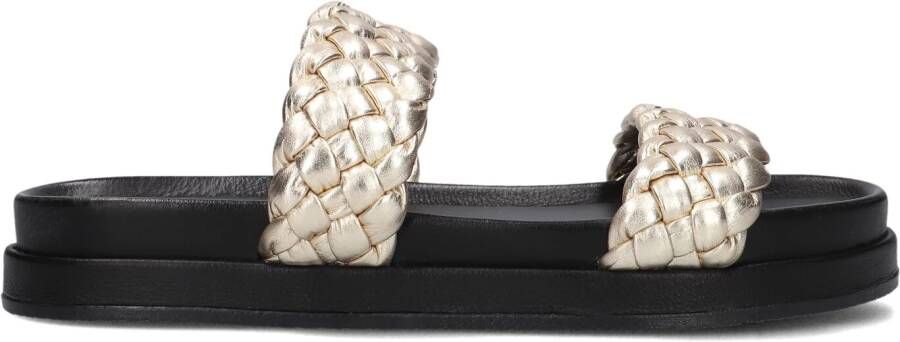 OMODA Gouden Slippers Lpmag-04