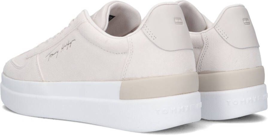 Tommy Hilfiger Beige Lage Sneakers Th Signature Suede S
