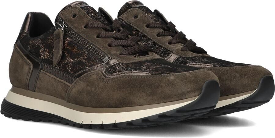 GABOR Lage Sneakers Dames 378 Maat: 38 Materiaal: Suède Kleur: Bruin