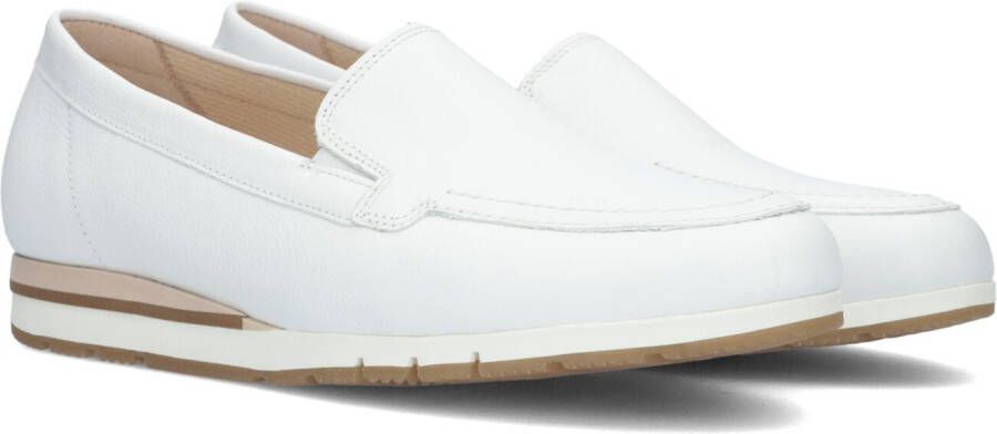GABOR Instappers Dames 414 Maat: 41 Materiaal: Leer Kleur: Wit