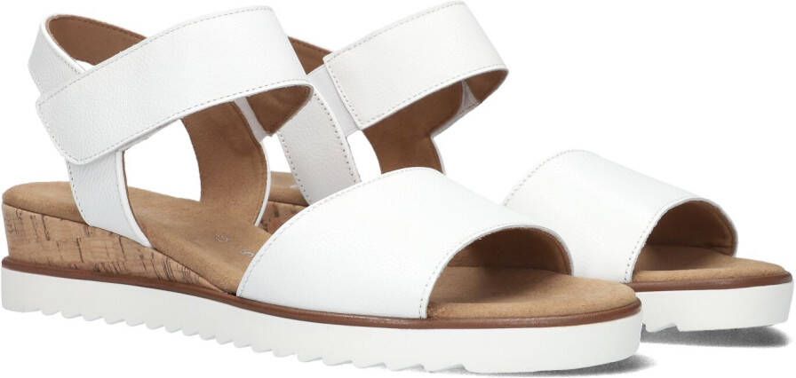 GABOR Dames 750.2 Maat: 39 Materiaal: Leer Kleur: Wit