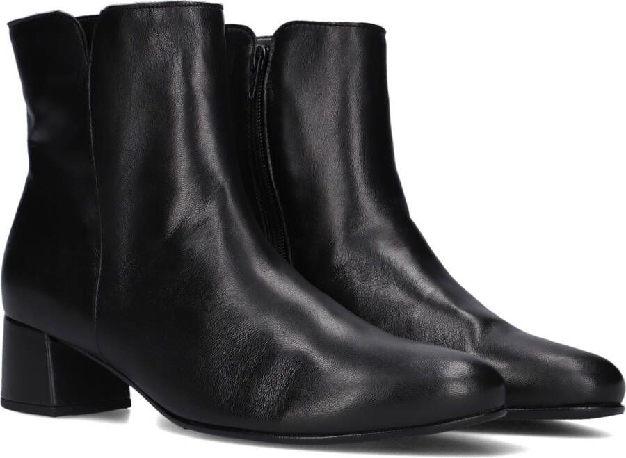 GABOR Enkellaarsjes Dames 680.3 Maat: 38 Materiaal: Leer Kleur: Zwart