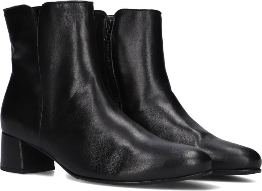 GABOR Enkellaarsjes Dames 680.3 Maat: 39 Materiaal: Leer Kleur: Zwart