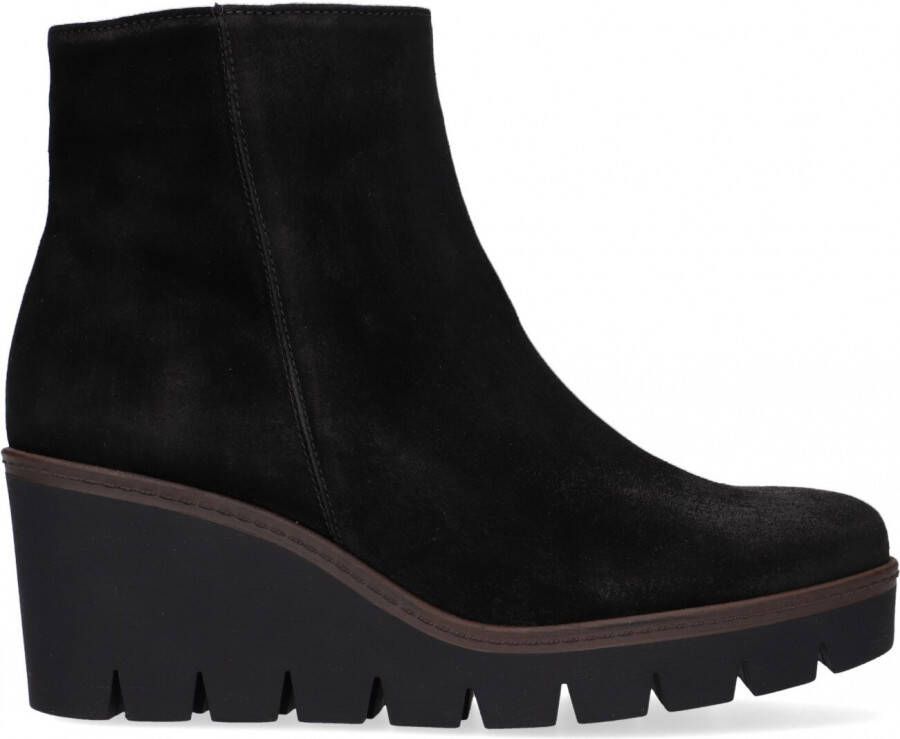 GABOR Enkellaarsjes Dames 780.1 Maat: 37 Materiaal: Suède Kleur: Zwart