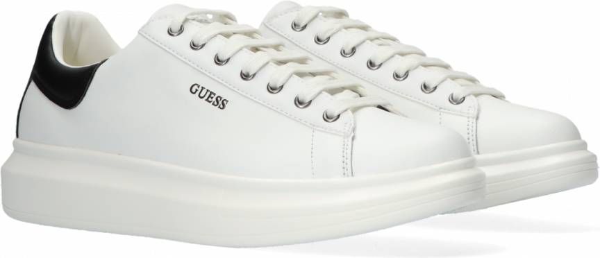 GUESS Salerno Lage sneakers Leren Sneaker Dames Wit - Schoenen.nl