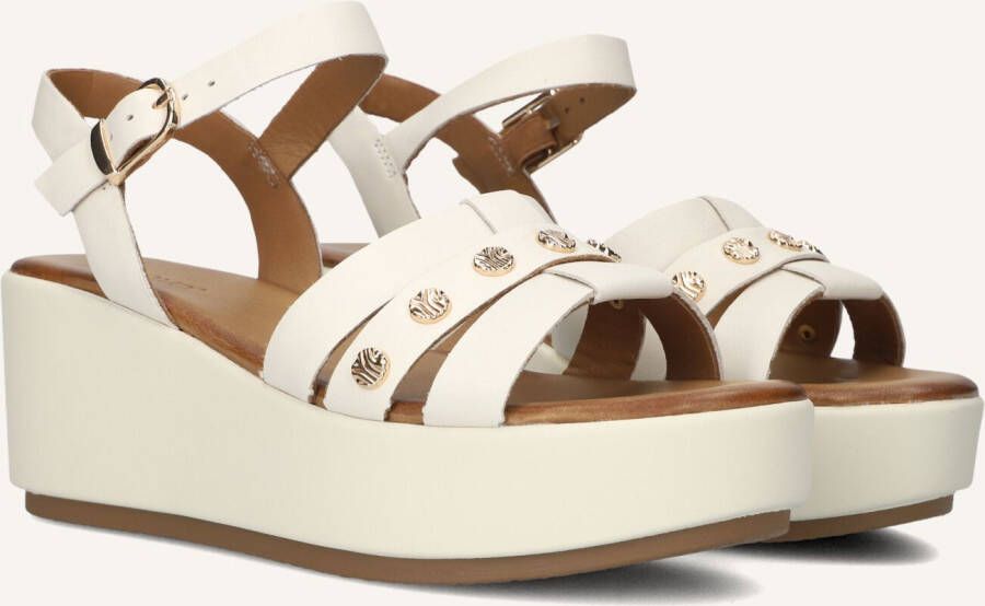 Inuovo Witte Sandalen voor Stijlvolle Zomerdagen