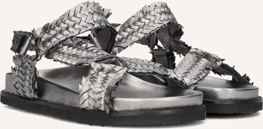 Inuovo Zilveren geweven sandalen met klittenbandsluiting
