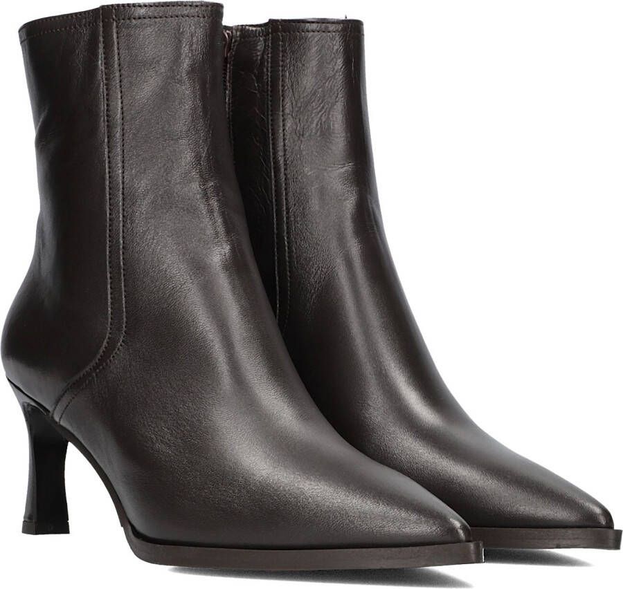 LINA LOCCHI Enkellaarsjes Dames Av 136 Lis Maat: 37 Materiaal: Leer Kleur: Bruin