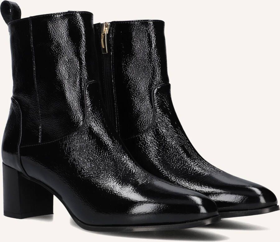LINA LOCCHI Enkellaarsjes Dames 8543 Maat: 36 Materiaal: Lakleer Kleur: Zwart