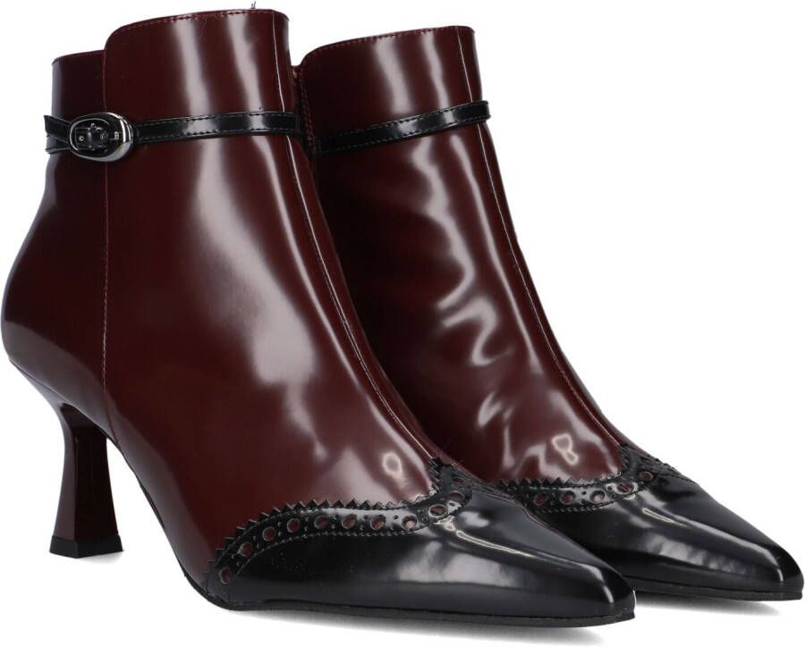 LODI Hakken Dames Geminis Maat: 39 Materiaal: Lakleer Kleur: Rood
