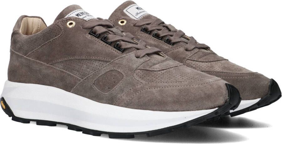 MERCER AMSTERDAM Lage Sneakers Heren Racer Heren Maat: 39 Materiaal: Suède Kleur: Taupe