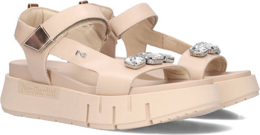 Nerogiardini Platform Sandalen voor Vrouwen Beige Dames