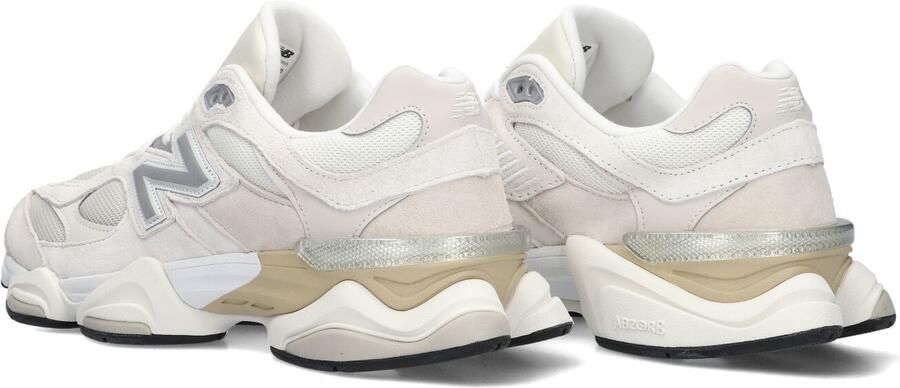 New Balance Low-Top Sneakers 9060 SEA SALT OFF WHITE SNEAKER in beige - Foto 4