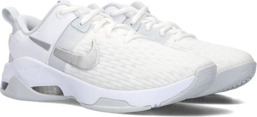 Nike Witte Lage Sneakers Zoom Bella 6