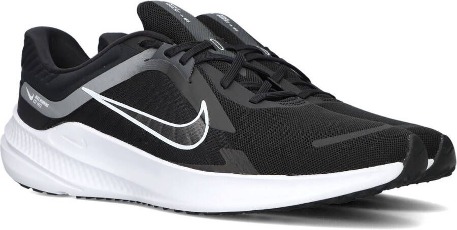 Nike Quest 5 Sneaker Hardloop schoen Zwart Wit Doos zonder deksel Let op valt klein!