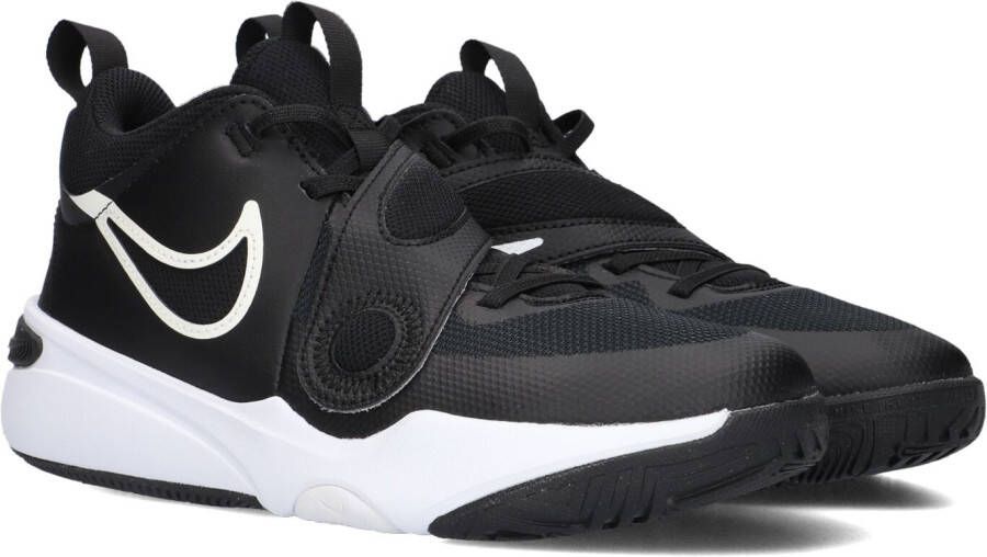 Nike Team Hustle D 11 Gs Black White Basketballshoes grade school DV8996-002