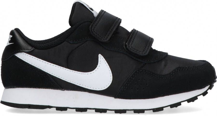 Nike Valiant sneaker met leren en suède details