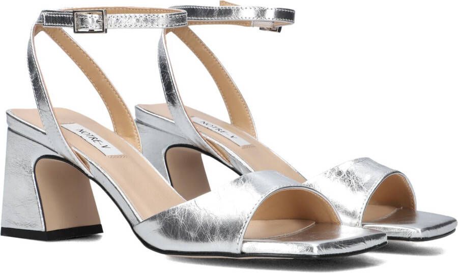 Notre-v Zilveren Sandalen met Hak en Moderne Twist