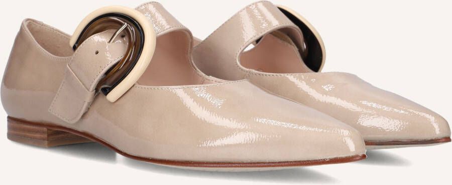 PERTINI Ballerina Dames 35155 Maat: 42 Materiaal: Lakleer Kleur: Beige