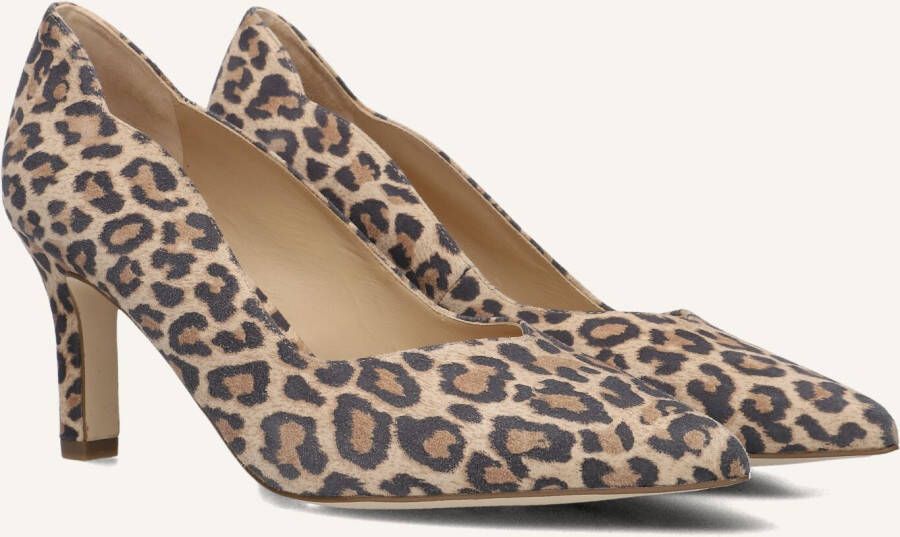 Peter Kaiser Elegante bruine suède pumps met puntneus
