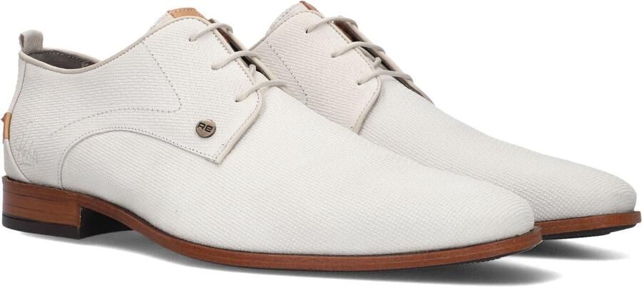 REHAB Witte Nette Schoenen Greg Wall
