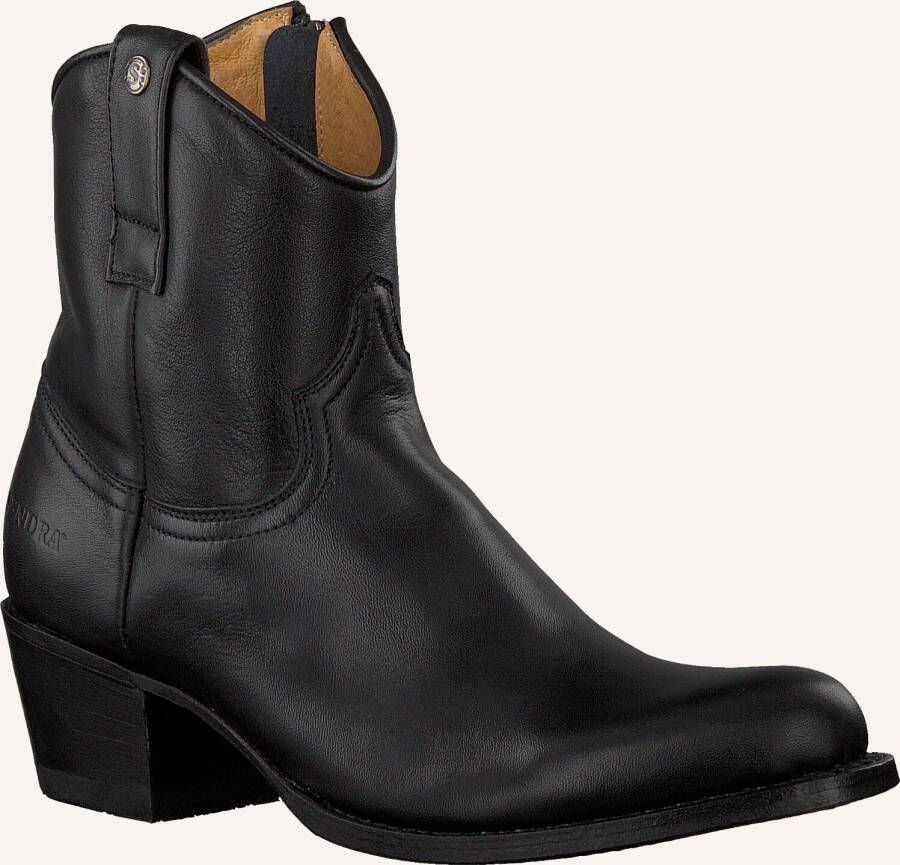 SENDRA Enkellaarsjes Dames 16751 Maat: 40 Materiaal: Leer Kleur: Zwart
