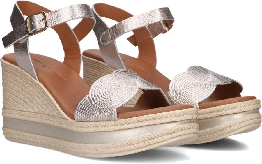 STEFANO LAURAN Dames 8734 Maat: 40 Materiaal: Leer Kleur: Goudkleurig