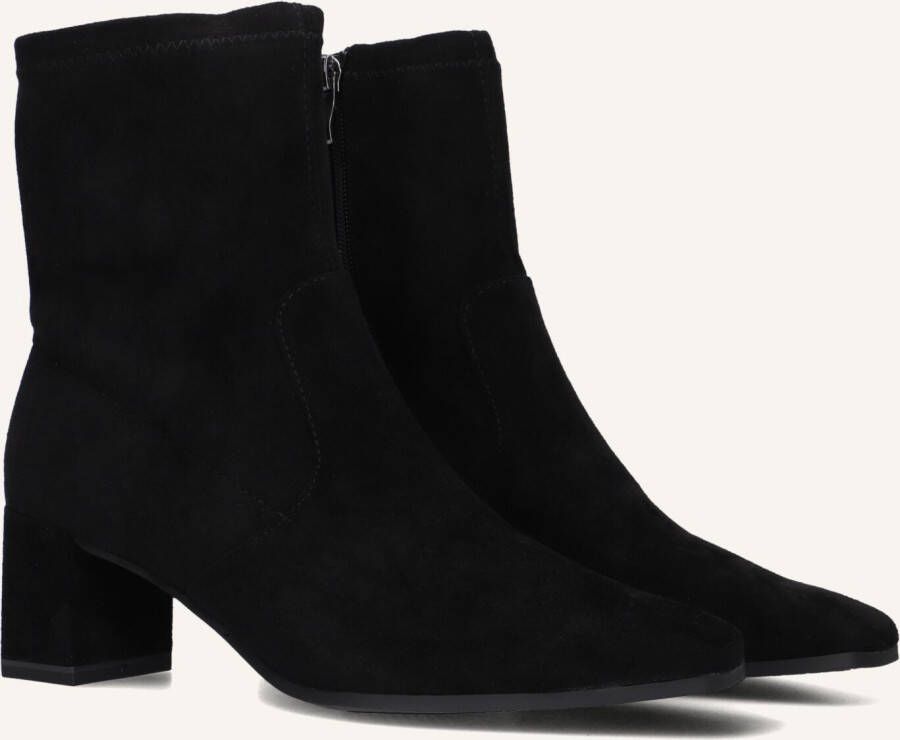 STEFANO LAURAN Enkellaarsjes Dames 25354 Maat: 36 Materiaal: Suède Kleur: Zwart