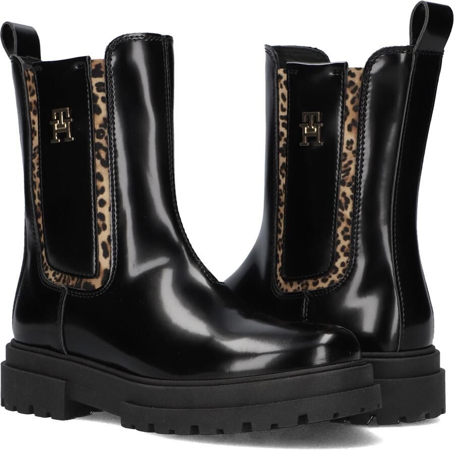 Tommy Hilfiger imitatieleren enkelboots met profielzool en panterprint zwart - Foto 2