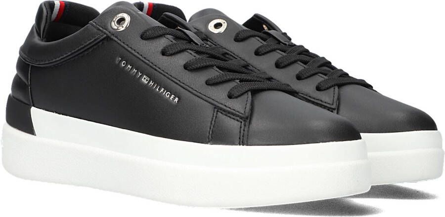 Tommy Hilfiger Zwarte Lage Sneakers Feminine Elevated