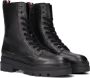 Tommy Hilfiger Veterlaarsjes MONOCHROMATIC LACE UP BOOT met logoprint opzij - Thumbnail 1