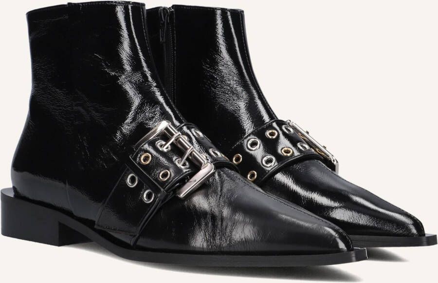 TORAL Enkellaarsjes Dames Nicole Maat: 39 Materiaal: Lakleer Kleur: Zwart