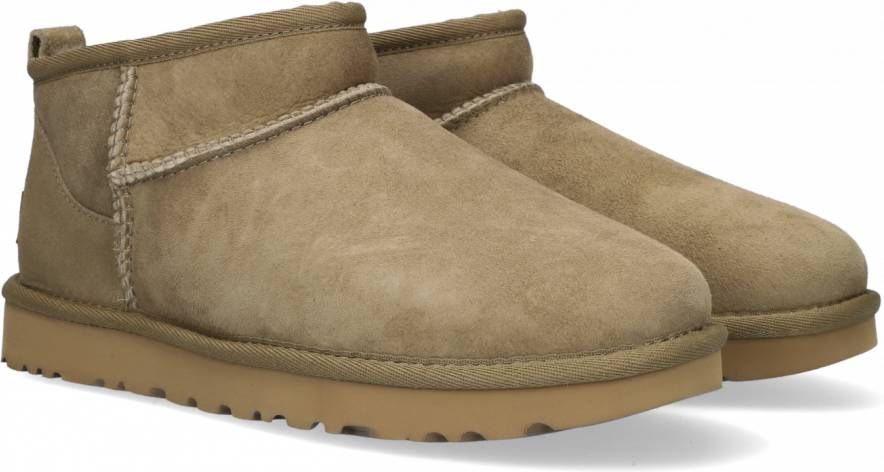 UGG CLASSIC ULTRA MINI W Volwassenen Gevoerde laarzen Kleur Groen