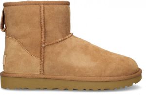 Ugg Gezellige Classic Mini II Enkellaarzen in kastanjebruin leer Bruin