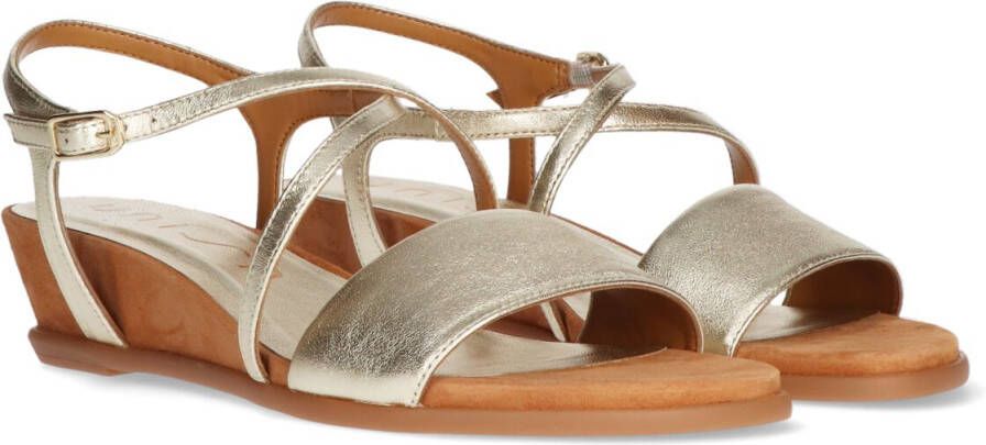 Unisa Bakiosin Sandalen Met Sleehak Dames Goud - Schoenen.nl