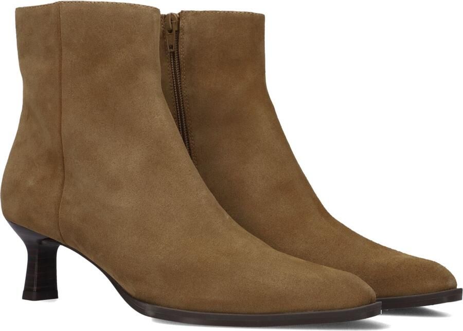 UNISA Enkellaarsjes Dames Lomas Maat: 39 Materiaal: Suède Kleur: Camel