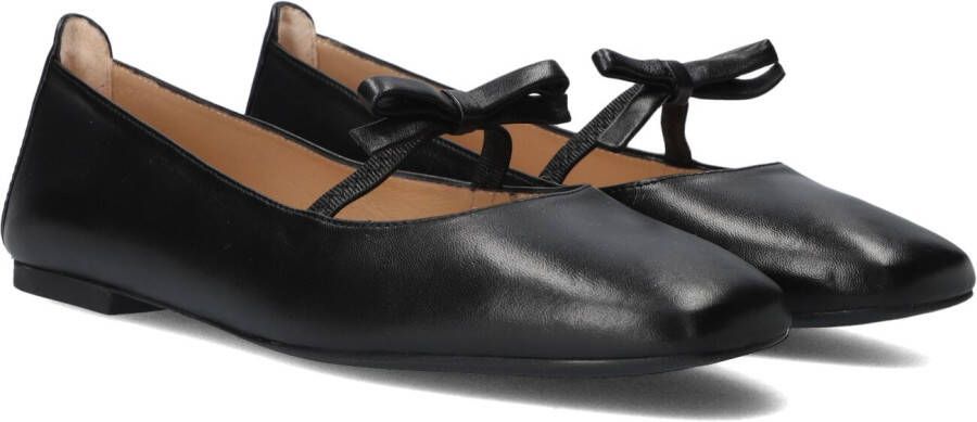 UNISA Ballerina Dames Betar Maat: 36 Materiaal: Leer Kleur: Zwart