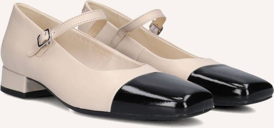 VAGABOND SHOEMAKERS Ballerina Dames Debbi 5818-160 Maat: 40 Materiaal: Leer Kleur: Wit