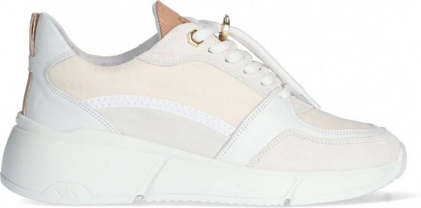 Celina Jess | VIA VAI beige sneakers | VIA VAI