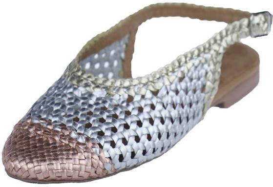Lazamani Ballerina