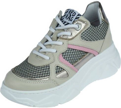 Red Rag Sneaker