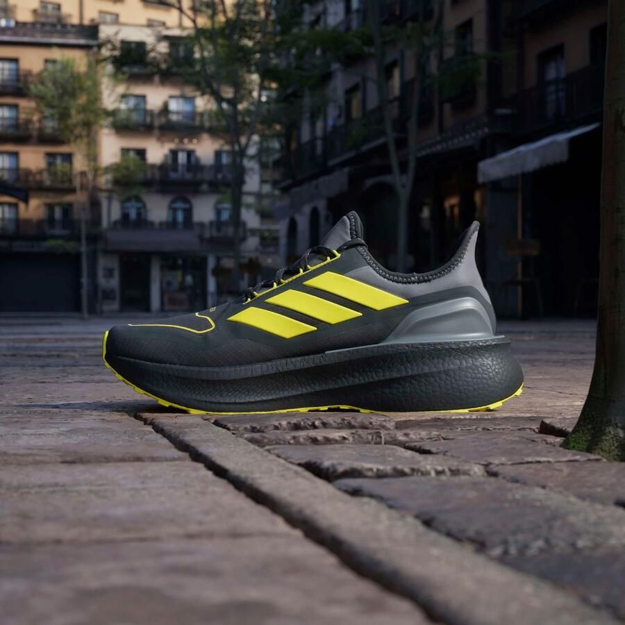 Adidas Ultraboost 5 Goretex Hardloopschoenen Zwart Grijs 2 3 Man