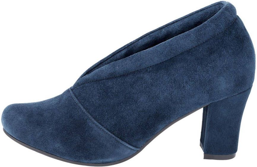 Andrea Conti Pumps