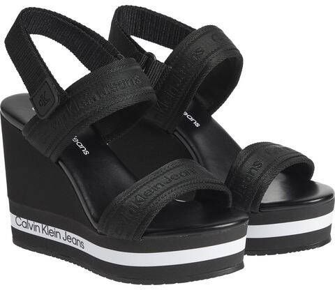 Calvin Klein NU 21% KORTING Sleehaksandaaltjes NATALIA 1D met logo opschrift op de loopzool