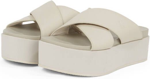 Calvin Klein Slippers FLATFORM CROSS MG UC plateau zomerschoen pantoffels met kruisverband