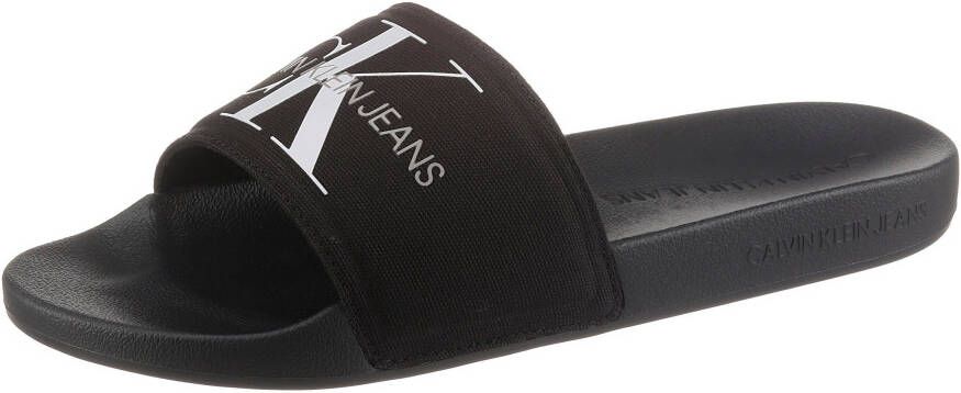 Calvin Klein Slippers zomerschoen slippers poolslides met opvallend logo e-breedte